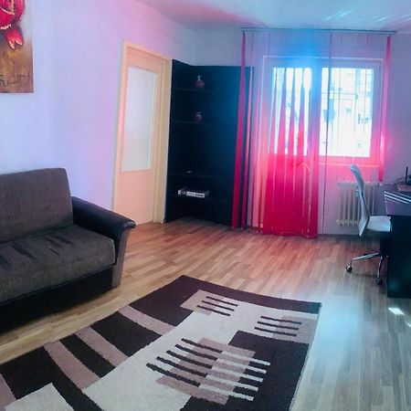 Apartment ยาช ภายนอก รูปภาพ