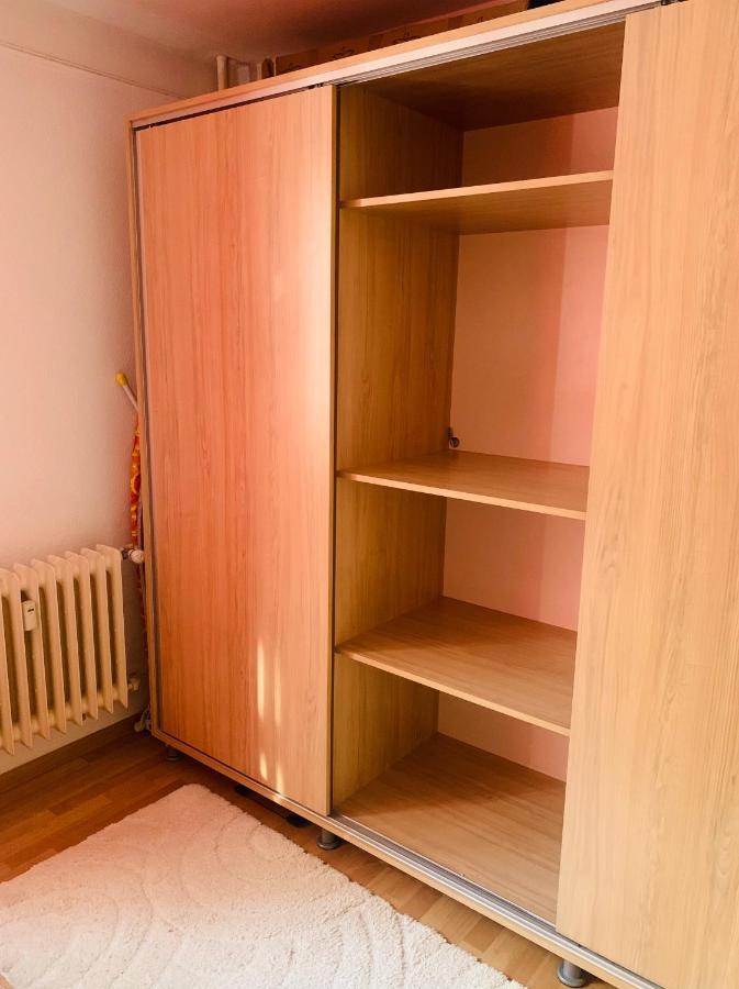 Apartment ยาช ภายนอก รูปภาพ